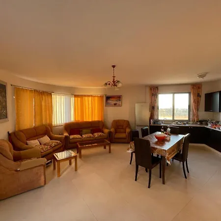 Private - & Mountain Views & Free Parking & Wifi Tiran